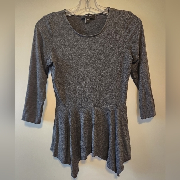 Karen Kane Size Small Charcoal color - Picture 1 of 3